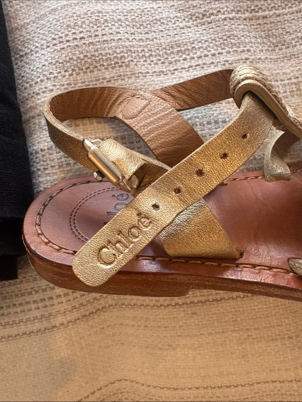 Chloe girls sandals